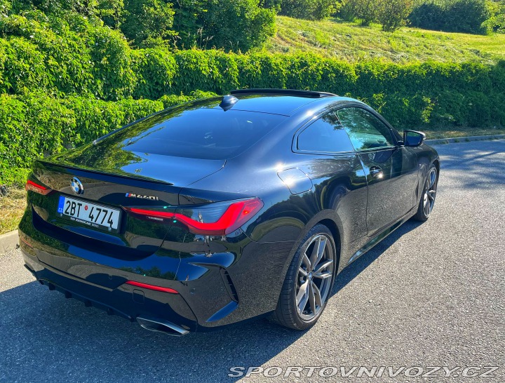 BMW M4 M440i xDrive Coupé 2021