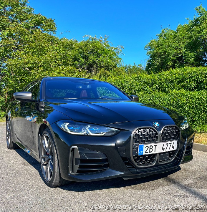BMW M4 M440i xDrive Coupé 2021