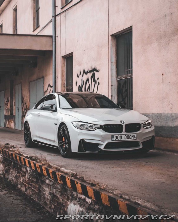 BMW M4 F82 2016
