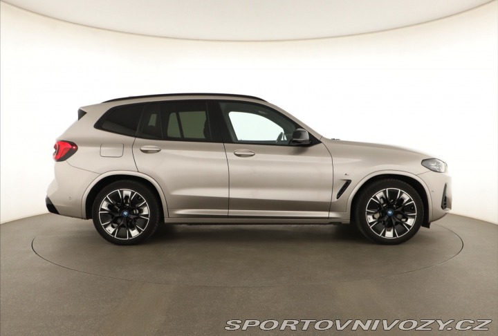 BMW iX3 80 kWh 2022