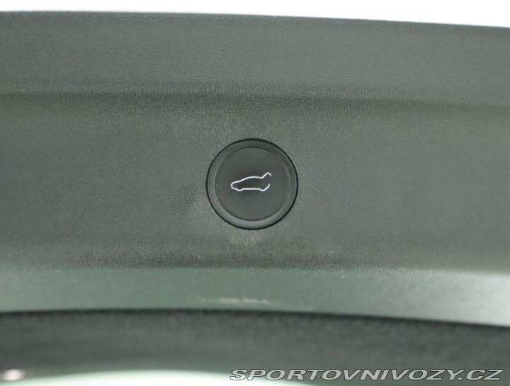 Tesla Model Y Long Range AWD 79kWh 2023