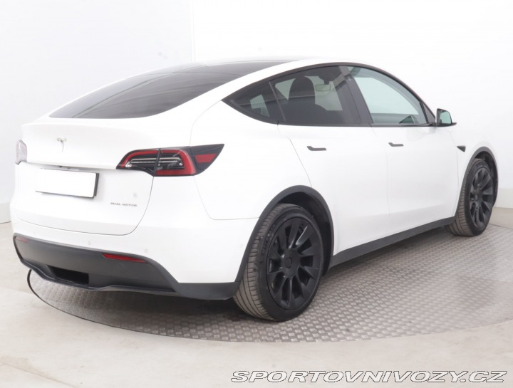 Tesla Model Y Long Range AWD 79kWh 2022