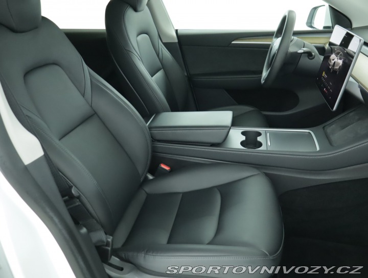 Tesla Model Y Long Range AWD 79kWh 2022