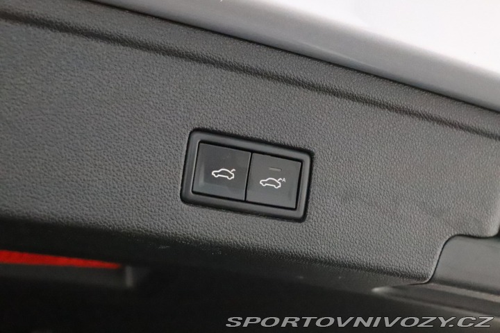 Volkswagen Ostatní modely Touareg R-Line 3.0 TDI 2019