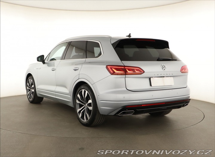 Volkswagen Ostatní modely Touareg R-Line 3.0 TDI 2019