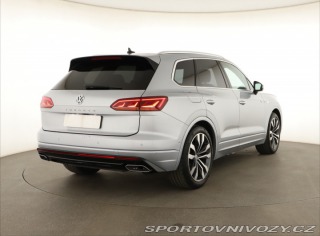 Volkswagen Ostatní modely Touareg R-Line 3.0 TDI 2019
