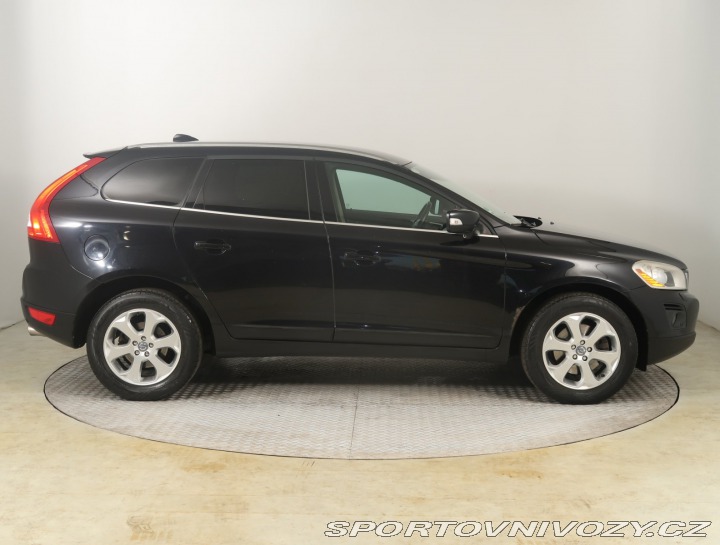 Volvo Ostatní modely XC60 Summum T6 2009