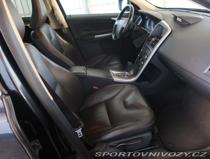 Volvo Ostatní modely XC60 Summum T6 2009