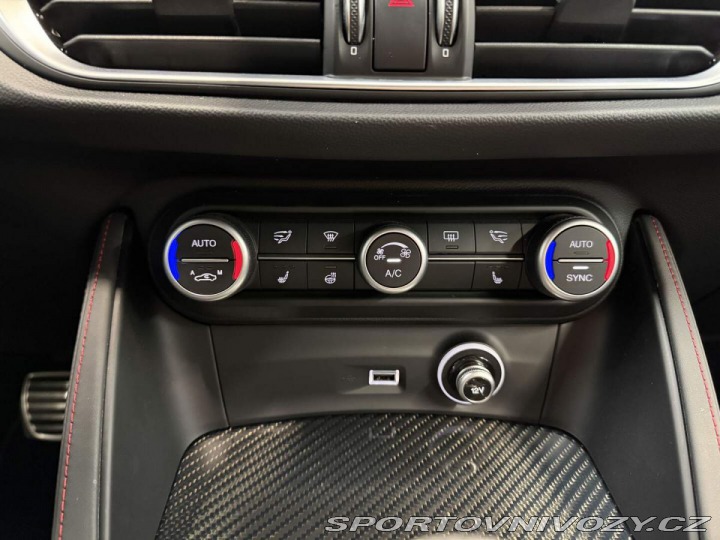 Alfa Romeo Stelvio 2.9T V6 8AT 510k Q4 QUADR 2020