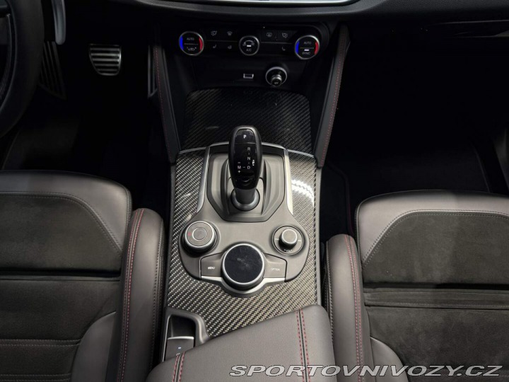 Alfa Romeo Stelvio 2.9T V6 8AT 510k Q4 QUADR 2020