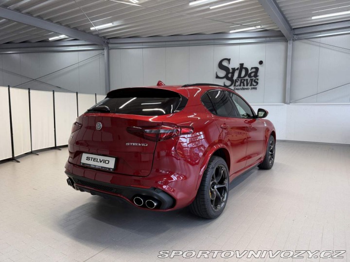 Alfa Romeo Stelvio 2.9T V6 8AT 510k Q4 QUADR 2020