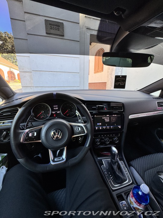 Volkswagen Golf VW golf 7.5 r-line 2017