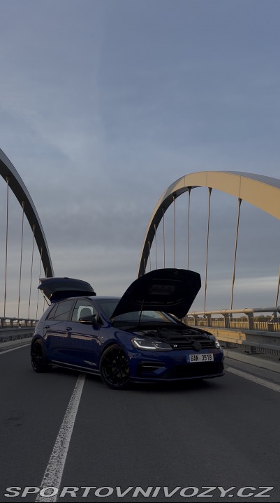 Volkswagen Golf VW golf 7.5 r-line 2017