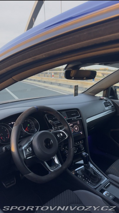 Volkswagen Golf VW golf 7.5 r-line 2017