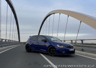 Volkswagen Golf VW golf 7.5 r-line 2017