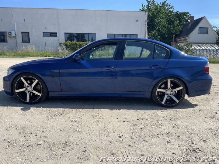 BMW 3 e90 330i N52 2006