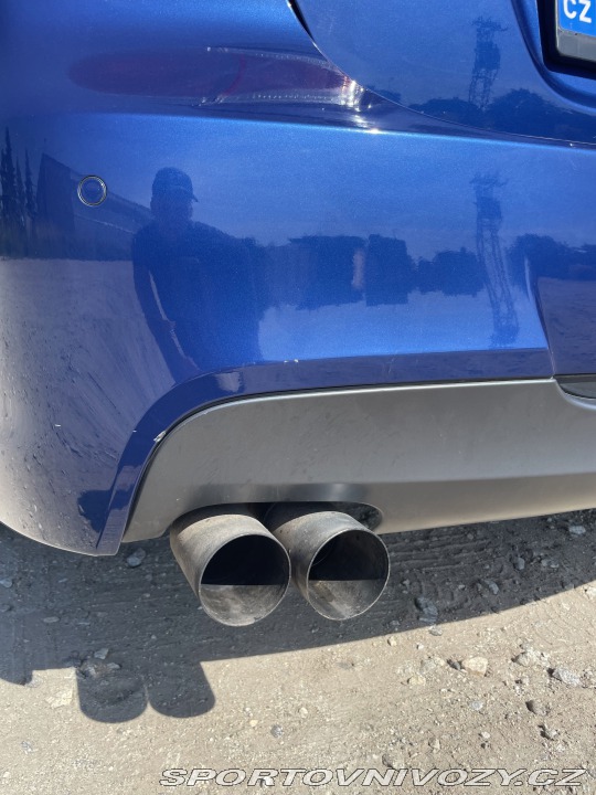 BMW 3 e90 330i N52 2006