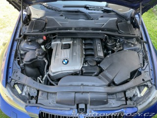 BMW 3 e90 330i N52 2006