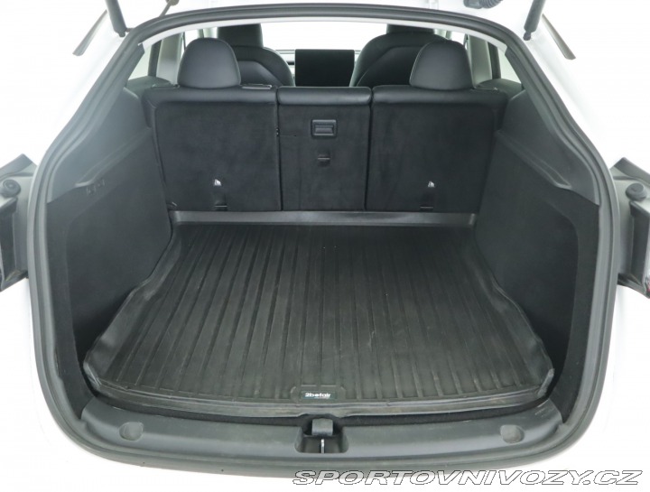 Tesla Model Y Long Range AWD 79kWh 2023