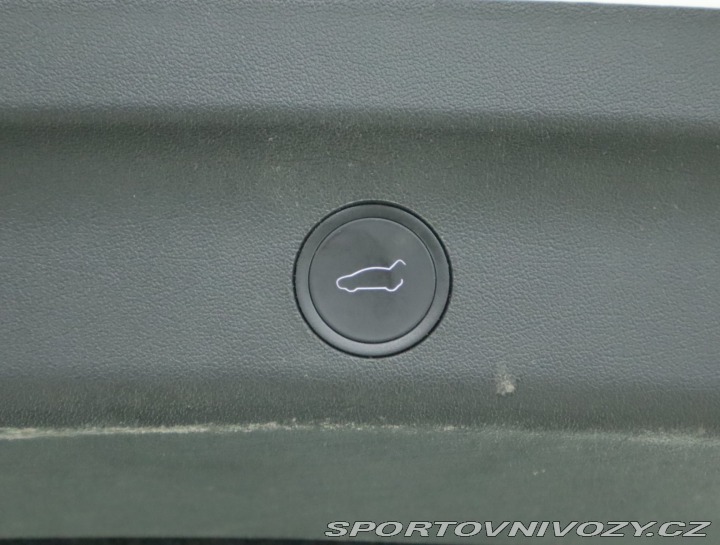 Tesla Model Y Long Range AWD 79kWh 2023
