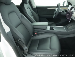 Tesla Model Y Long Range AWD 79kWh 2023