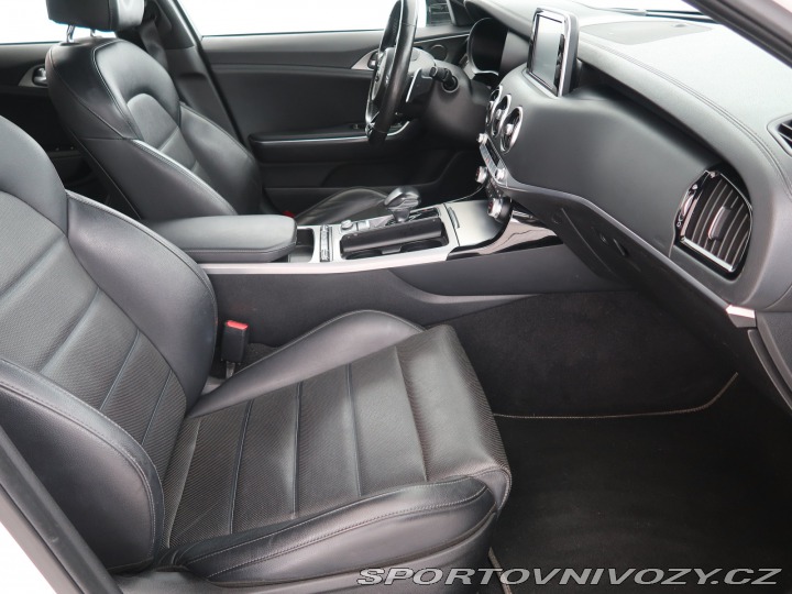 Kia Stinger GT-Line 2.0 T-GDI 2018