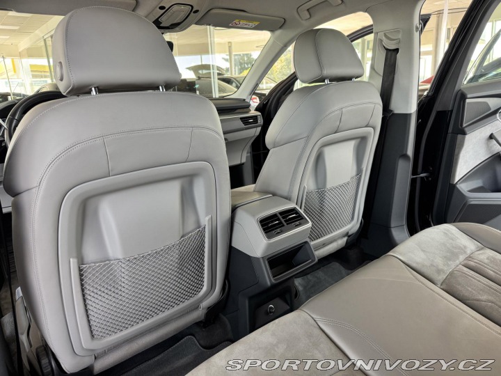 Audi Ostatní modely e-tron 55 Quattro*300kW*REZERVAC 2021