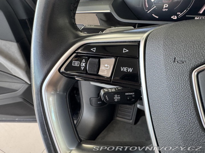 Audi Ostatní modely e-tron 55 Quattro*300kW*REZERVAC 2021