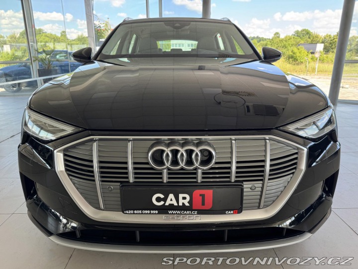 Audi Ostatní modely e-tron 55 Quattro*300kW*REZERVAC 2021