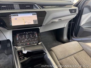 Audi Ostatní modely e-tron 55 Quattro*300kW*NočníVid 2021