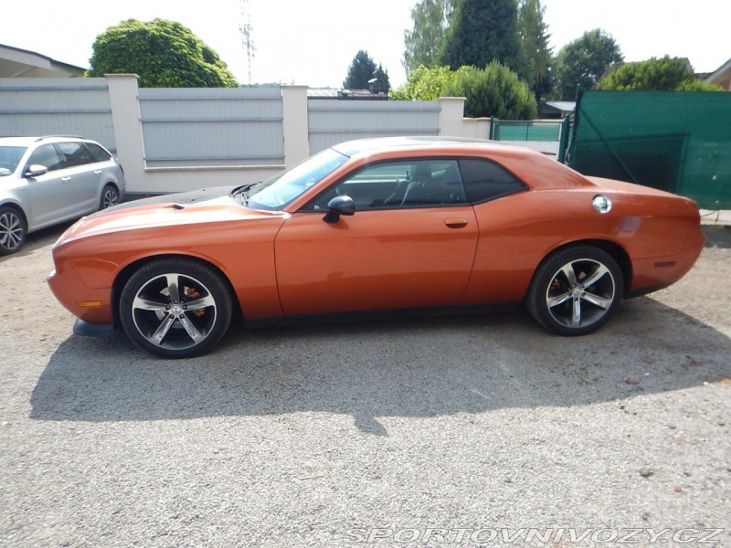 Dodge Challenger 3.6i, AUTOMAT, LPG