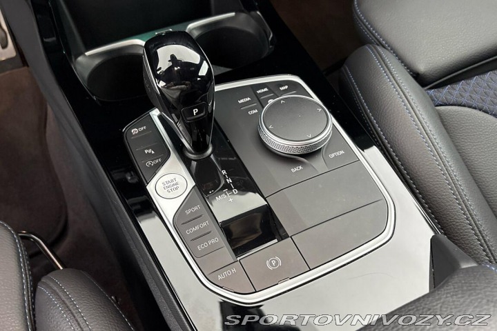 BMW 2 220d xDrive 2021