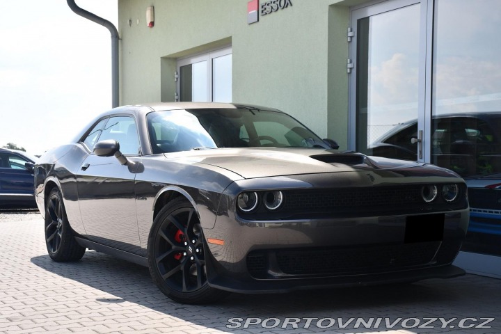 Dodge Challenger 5.7 V8 HEMI 2020