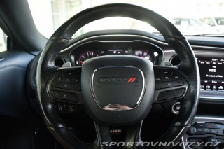 Dodge Challenger 5.7 V8 HEMI 2020