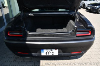 Dodge Challenger 5.7 V8 HEMI 2020