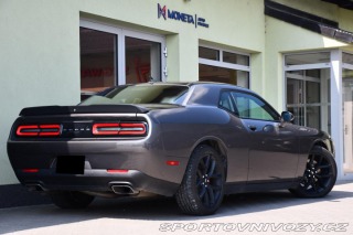 Dodge Challenger 5.7 V8 HEMI 2020