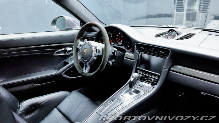 Porsche 911 Carrera 4S paket50.výročí 2014