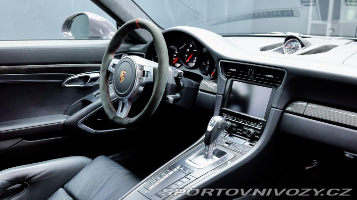 Porsche 911 Carrera 4S 50.výročí 2014