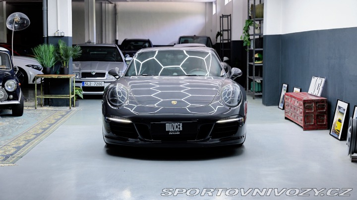 Porsche 911 Carrera 4S 50.výročí 2014