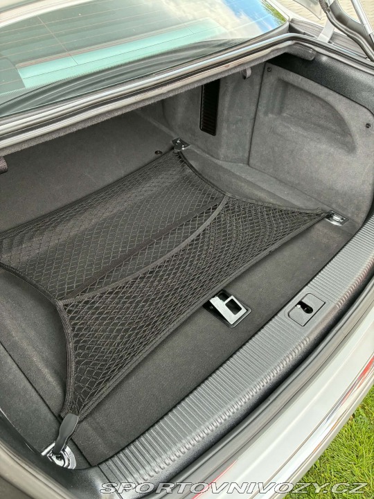 Audi S8 2006
