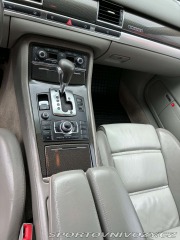 Audi S8 2006