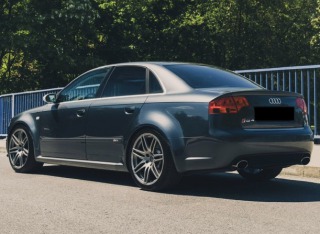 Audi RS4 B7