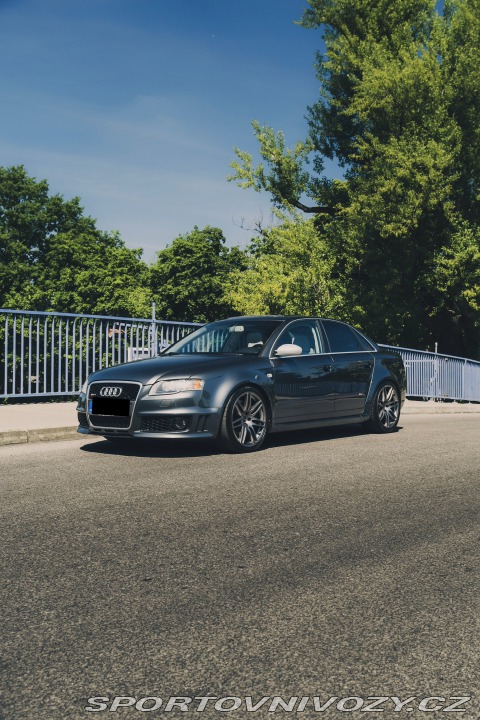 Audi RS4 B7 2006