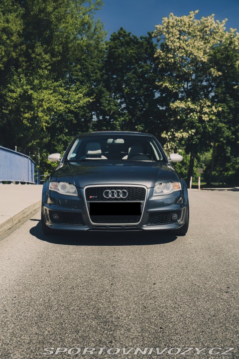 Audi RS4 B7 2006