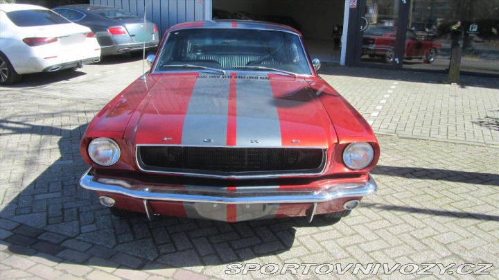Ford Mustang Fastback V8 1965