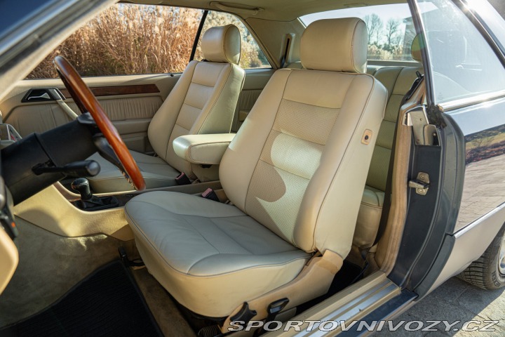 Mercedes-Benz C CE 200 1992