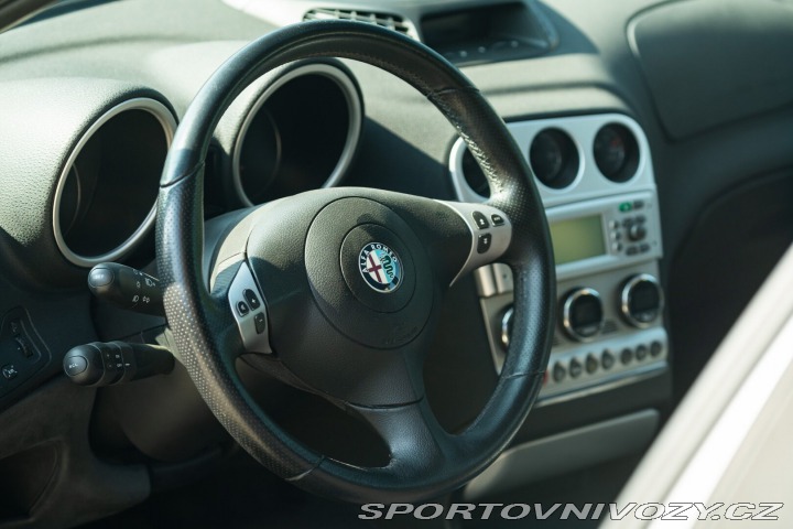 Alfa Romeo Ostatní modely 156 JTD 16V DISTINCTIVE 2004