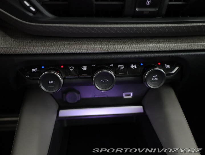 Citroën Ostatní modely C5 X Plug-in Hybrid 225 2023