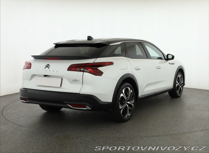 Citroën Ostatní modely C5 X Plug-in Hybrid 225 2023