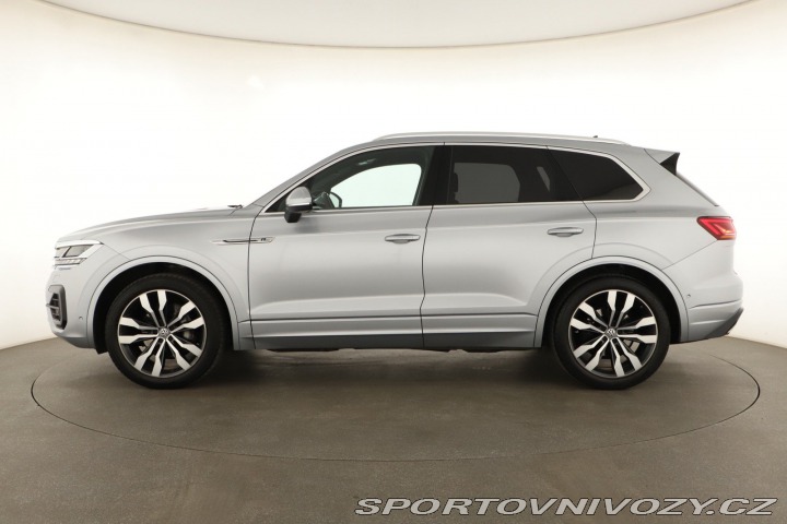 Volkswagen Ostatní modely Touareg R-Line 3.0 TDI 2018